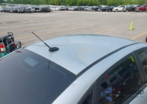 2016 Ford Fiesta Se z USA, uszkodzony, nr VIN 3FADP4BJ2GM157150